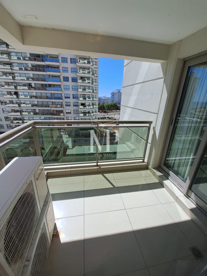 Apartamento ID.125 - Apartamento en venta Torre Imperiale I Parada 1 Brava.