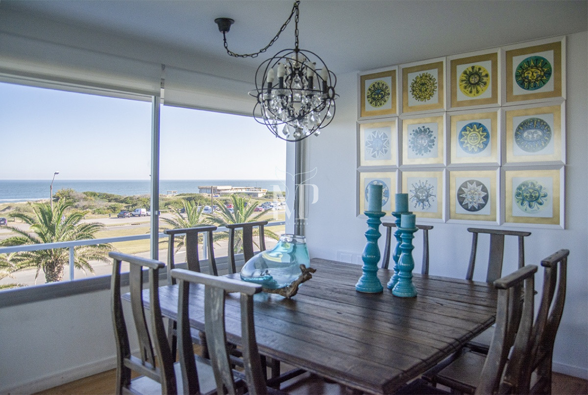 Apartamento ID.75 - Departamento en edificio Esturión, frente al mar, 3 dormitorios en venta