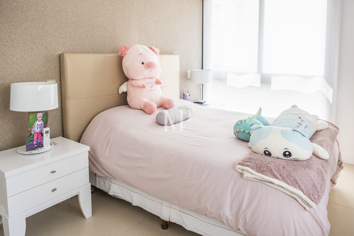 Apartamento ID.65 - Apartamento Único Frente al Mar en Zona Puerto con Piscina Privada.