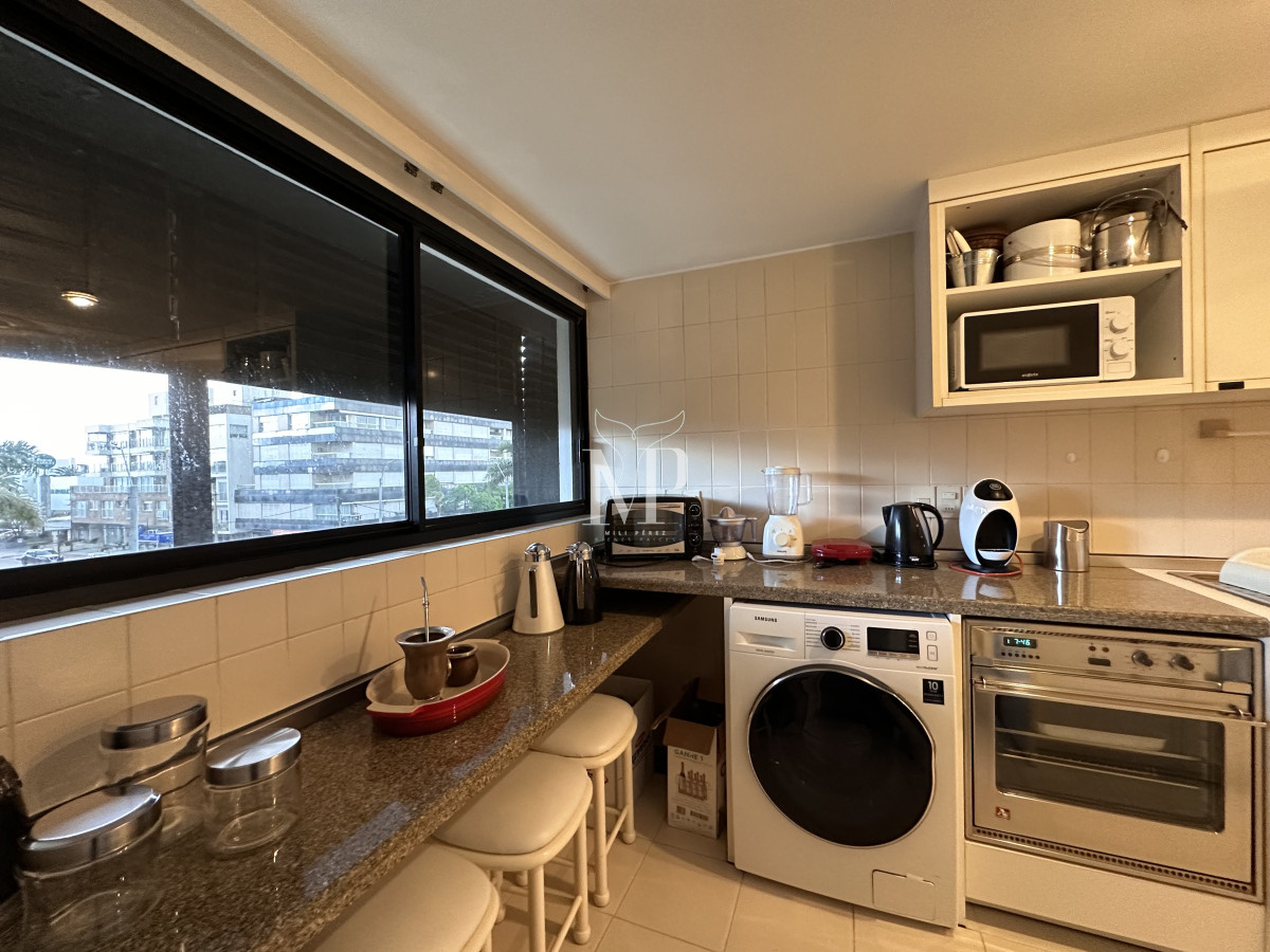 Apartamento ID.66 - Departamento en Portofino con 2 garajes y hermosa vista al Puerto, Punta del Este