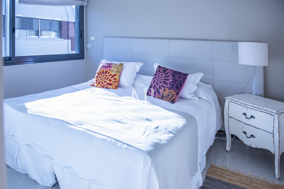 Apartamento ID.124 - Apartamento Penthouse, frente al mar, playa brava, 3 dormitorios con hermosa vista