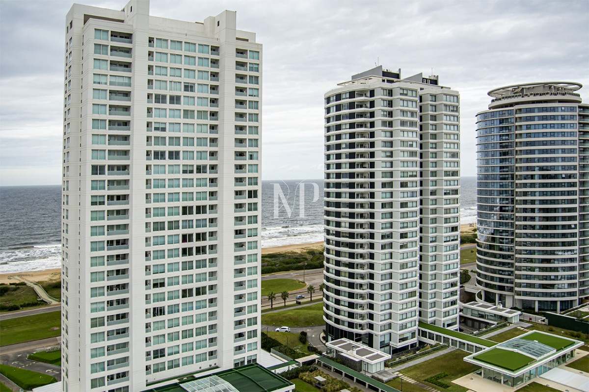 Apartamento ID.141 - Vende departamento en look brava, punta del este