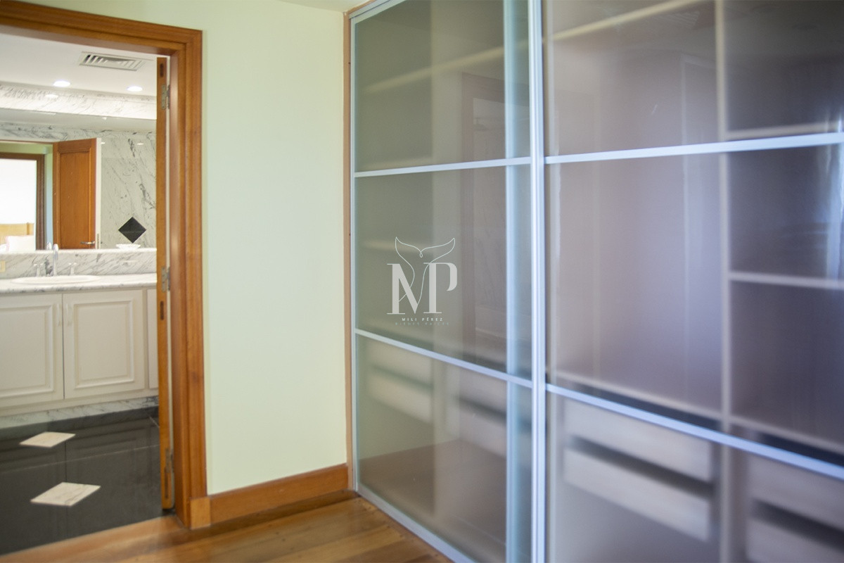 Casa ID.87 - Espectacular Mansion frente al mar, Playa Mansa.