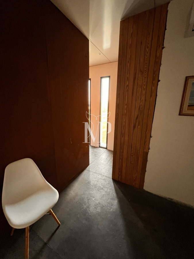 Casa ID.128 - Casa cómoda con espacios hermosos de 5 dormitorios en Punta Piedras 