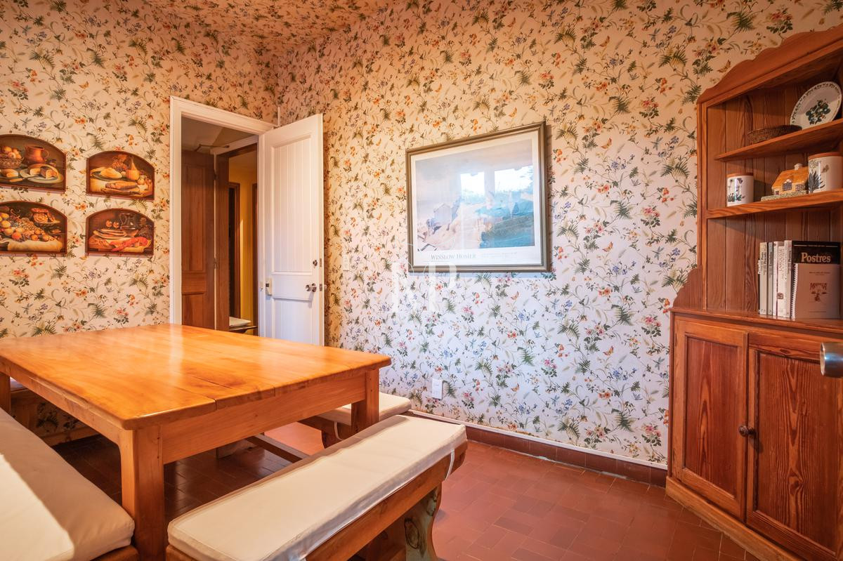 Casa ID.91 - Hermosa casa de 5 dormitorios en venta