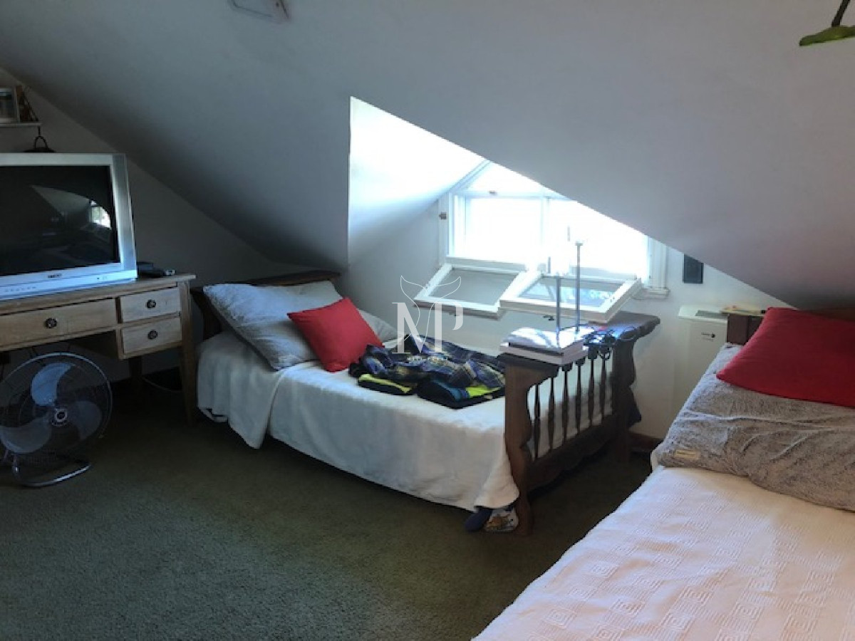 Casa ID.111 - Vende casa espectacular en playa mansa , Punta del Este 