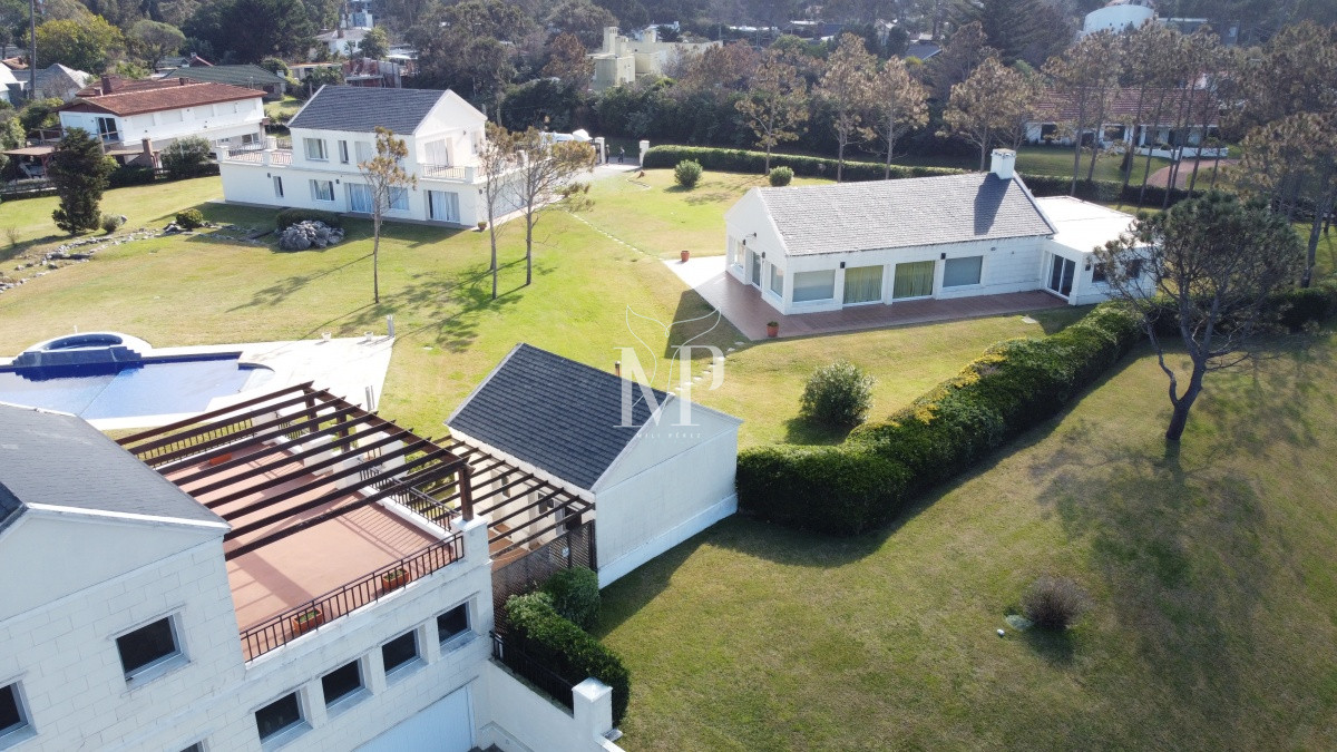 Casa ID.87 - Espectacular Mansion frente al mar, Playa Mansa.