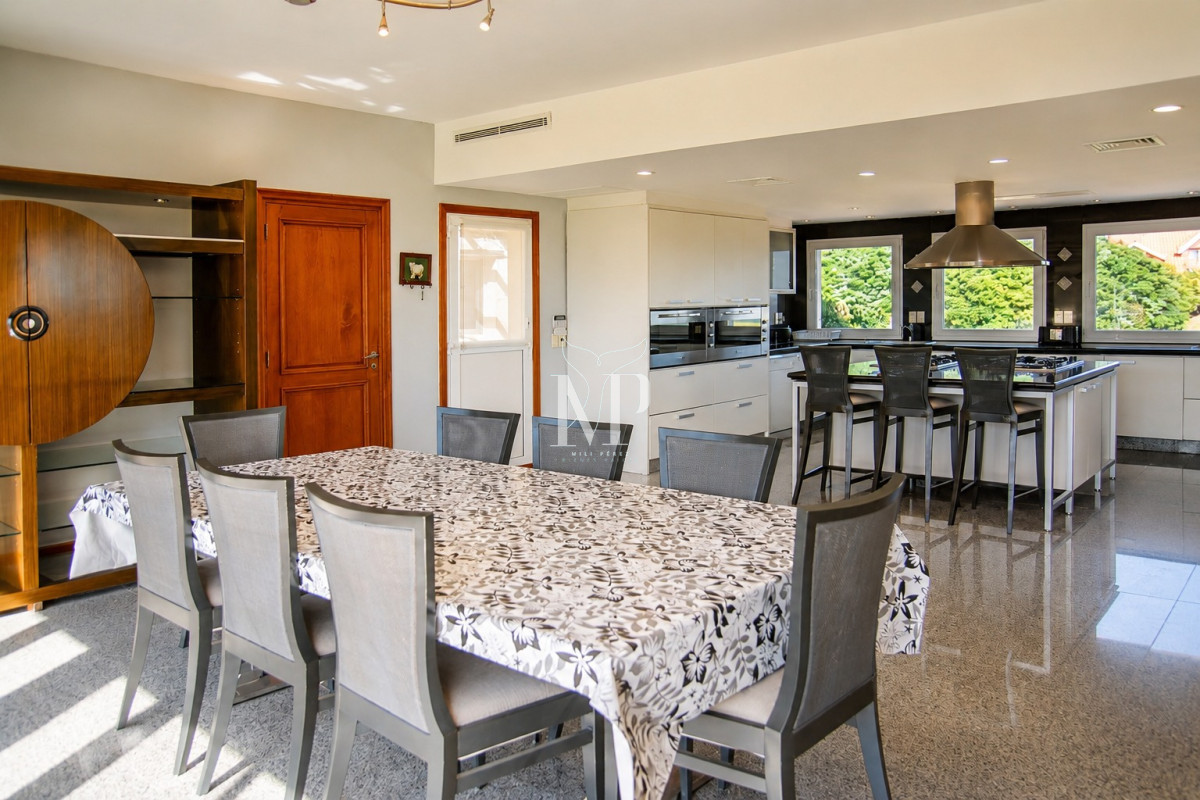 Casa ID.87 - Espectacular Mansion frente al mar, Playa Mansa.