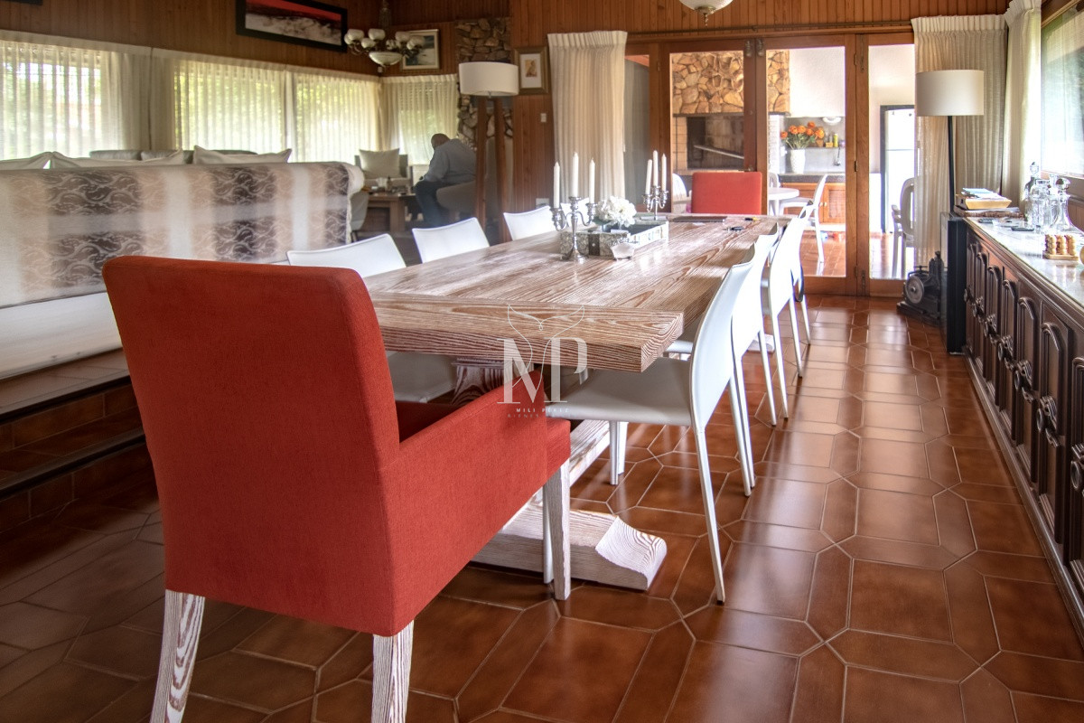 Casa ID.131 - Casa de gran tamaño ubicada en zona de paz y tranquilidad.