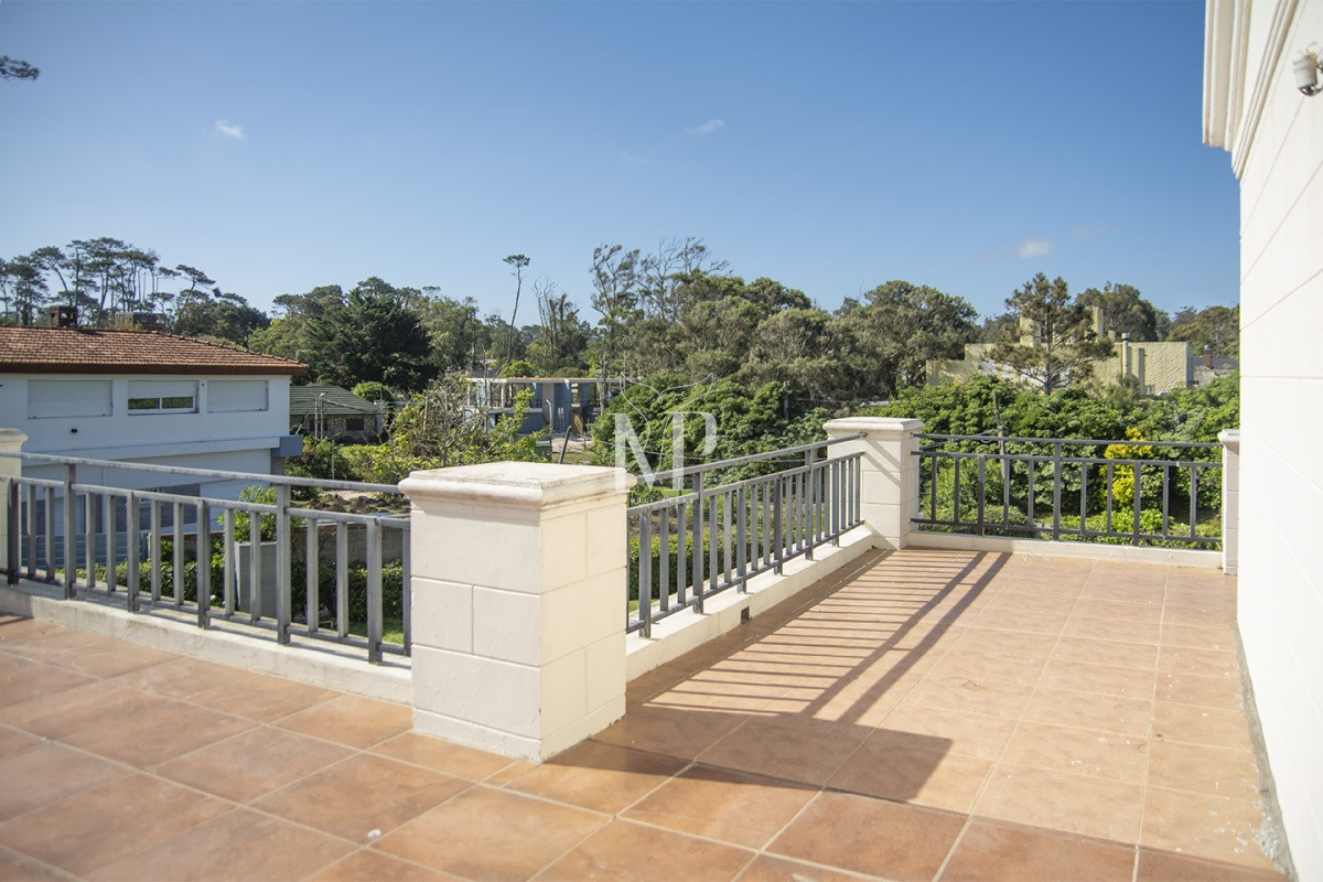 Casa ID.87 - Espectacular Mansion frente al mar, Playa Mansa.