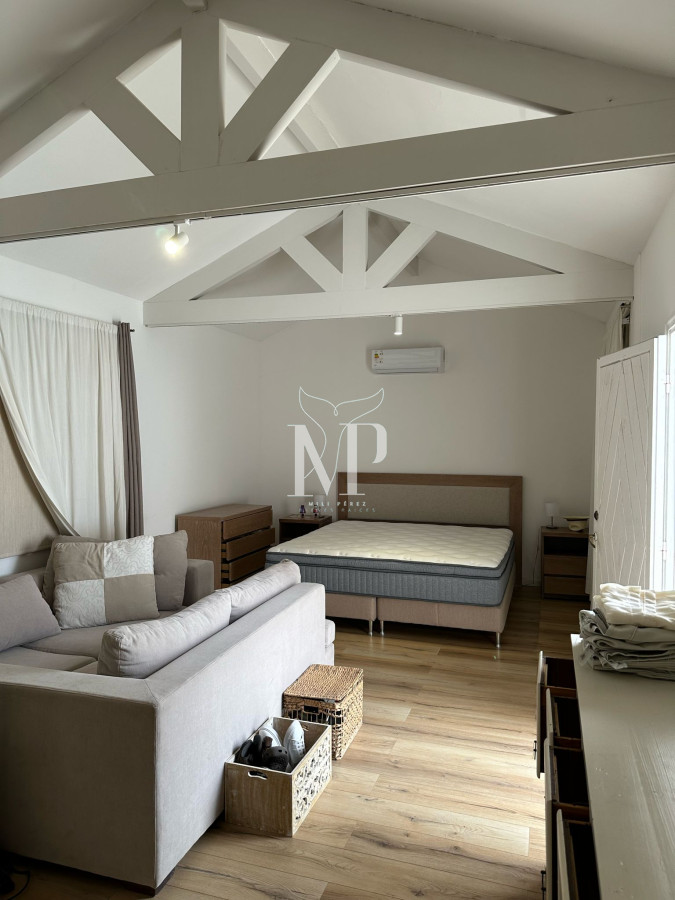 Casa ID.68 - Casa ideal para clinica privada, zona comercial, Punta del Este