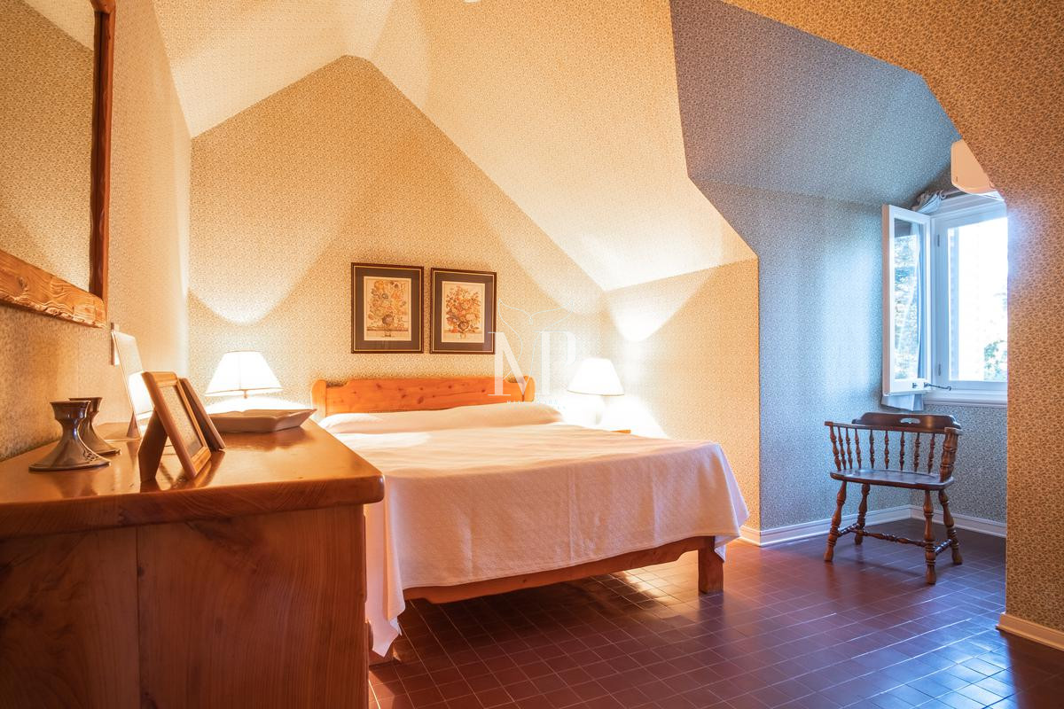 Casa ID.91 - Hermosa casa de 5 dormitorios en venta