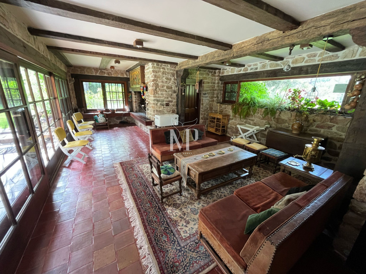 Casa ID.85 - Hermosa mansión en Golf de 6 dormitorios , Punta del Este