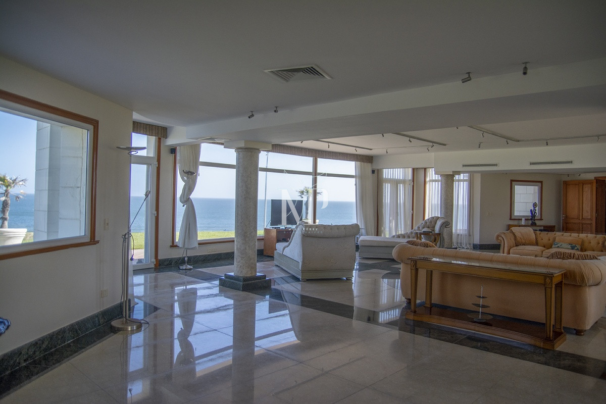 Casa ID.87 - Espectacular Mansion frente al mar, Playa Mansa.