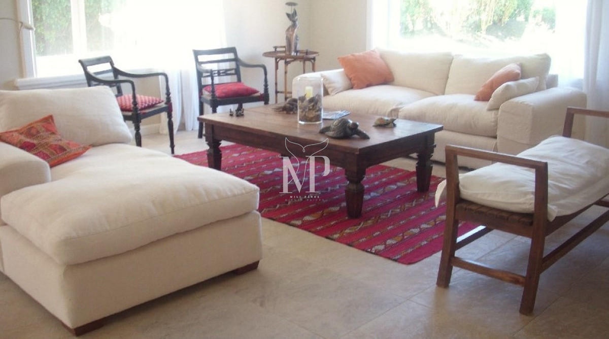 Casa ID.36 - Casa en Venta de 5 dormitorios en el Golf , Punta del este , Playa Bravav