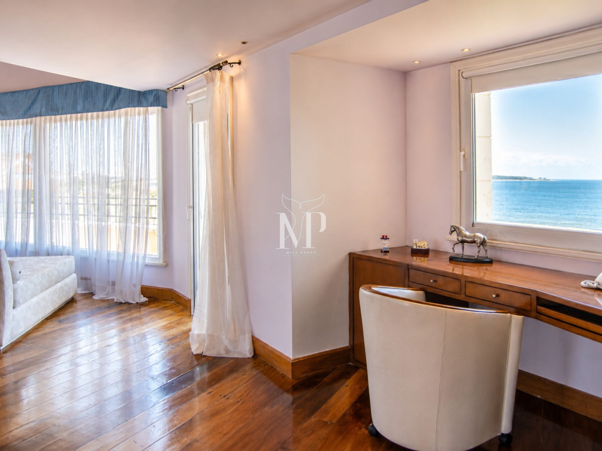 Casa ID.87 - Espectacular Mansion frente al mar, Playa Mansa.