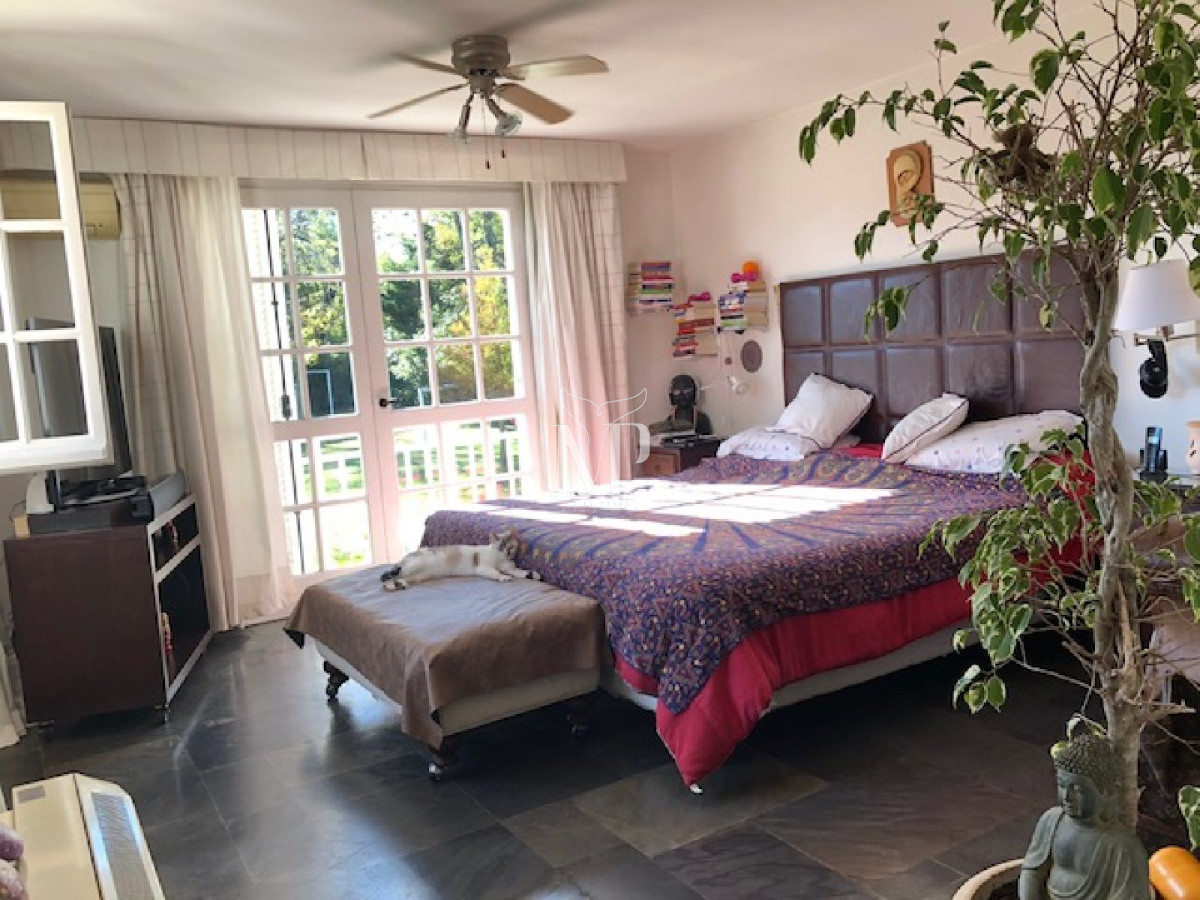 Casa ID.111 - Vende casa espectacular en playa mansa , Punta del Este 