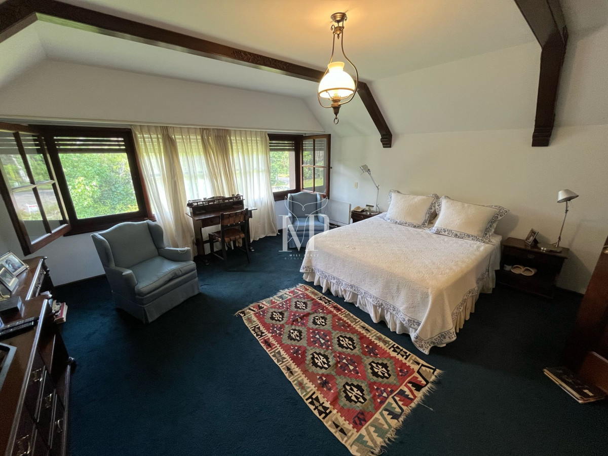 Casa ID.85 - Hermosa mansión en Golf de 6 dormitorios , Punta del Este