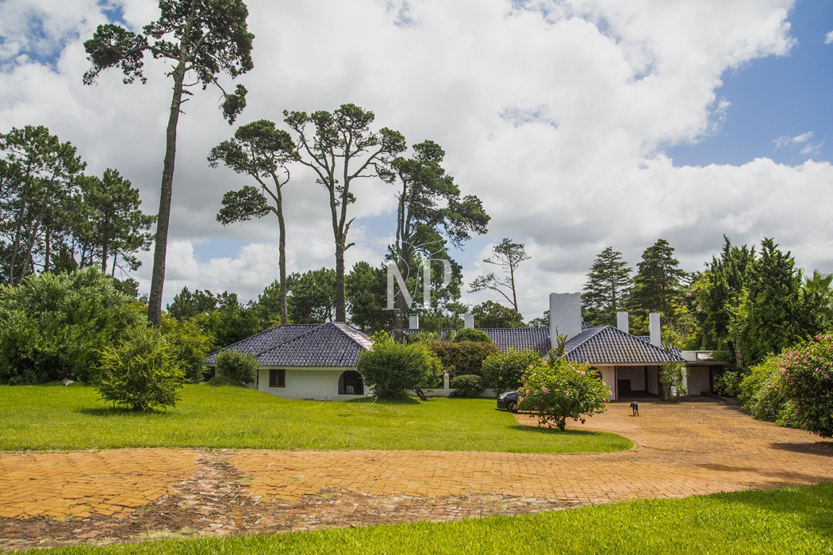 Casa ID.89 - Espectacular casa en ubicacion privilegiada al lado del Club del Golf