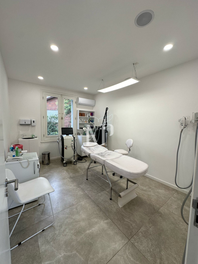 Casa ID.68 - Casa ideal para clinica privada, zona comercial, Punta del Este