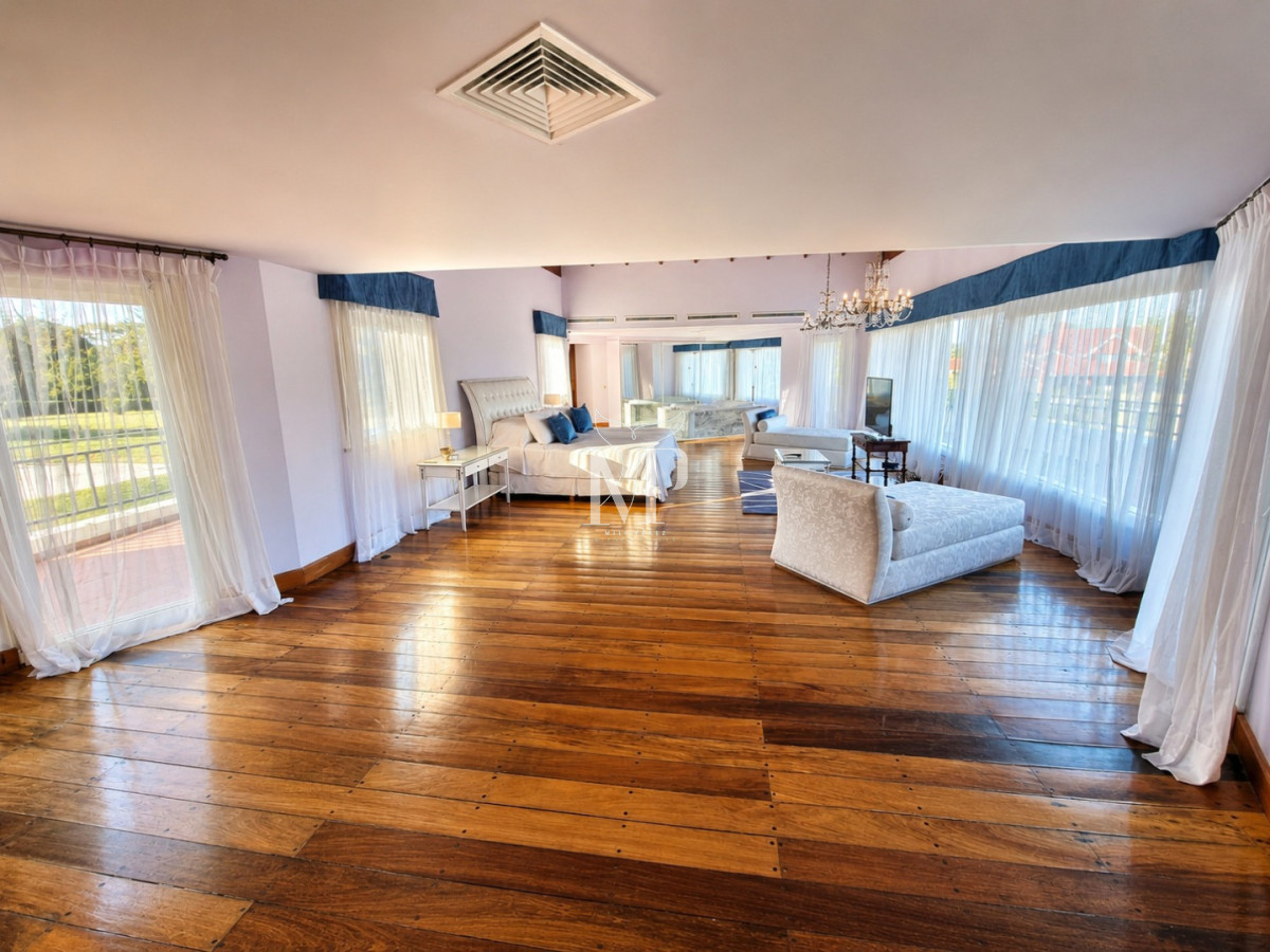 Casa ID.87 - Espectacular Mansion frente al mar, Playa Mansa.