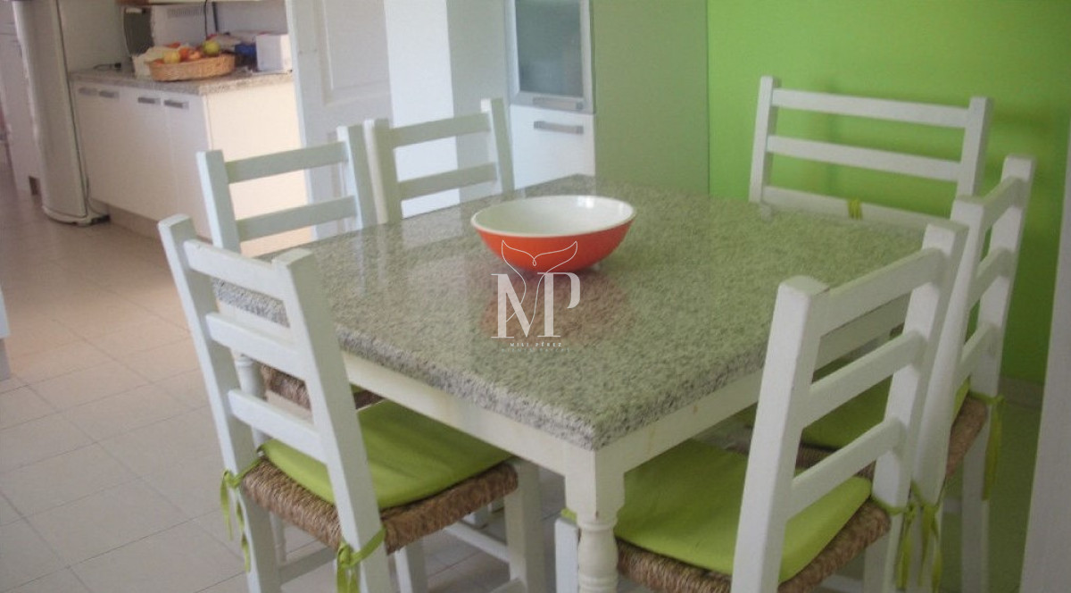 Casa ID.36 - Casa en Venta de 5 dormitorios en el Golf , Punta del este , Playa Bravav