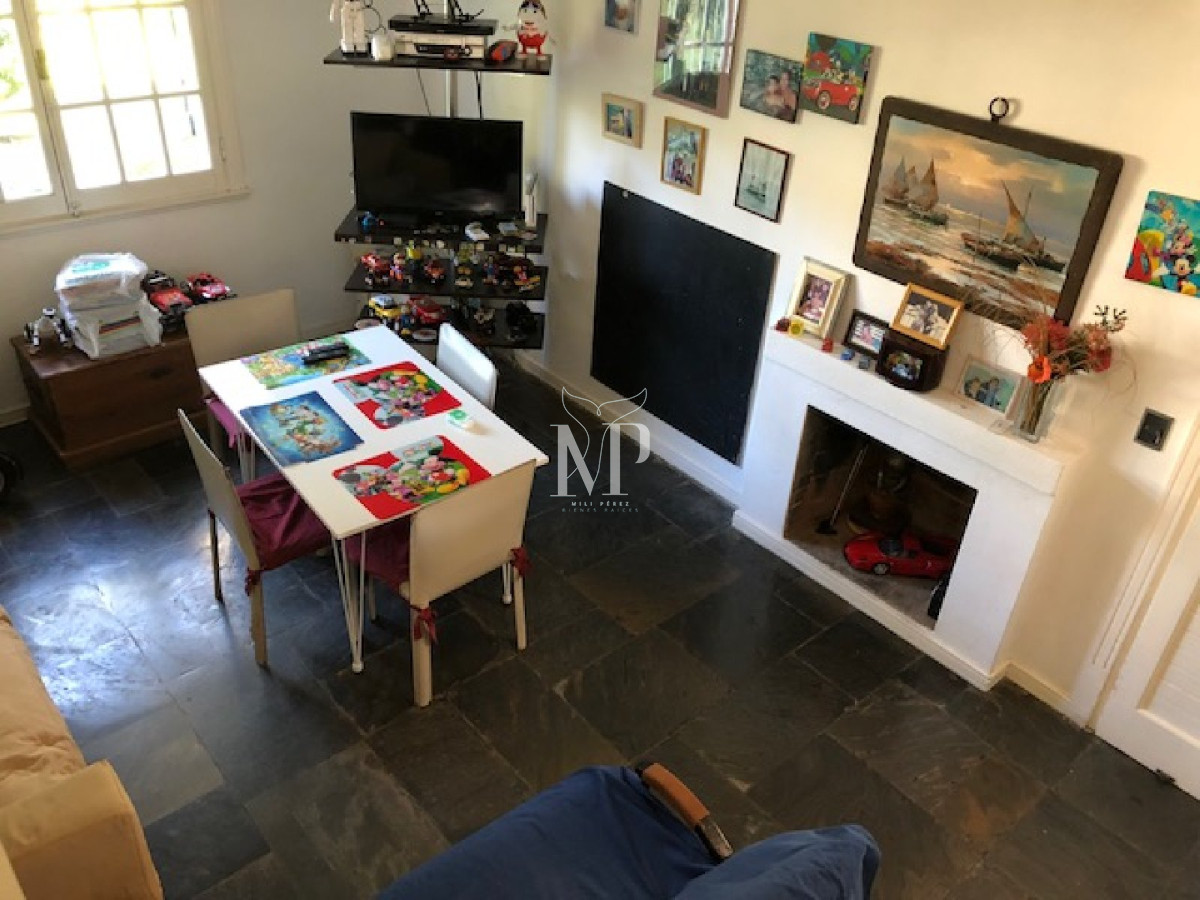 Casa ID.111 - Vende casa espectacular en playa mansa , Punta del Este 