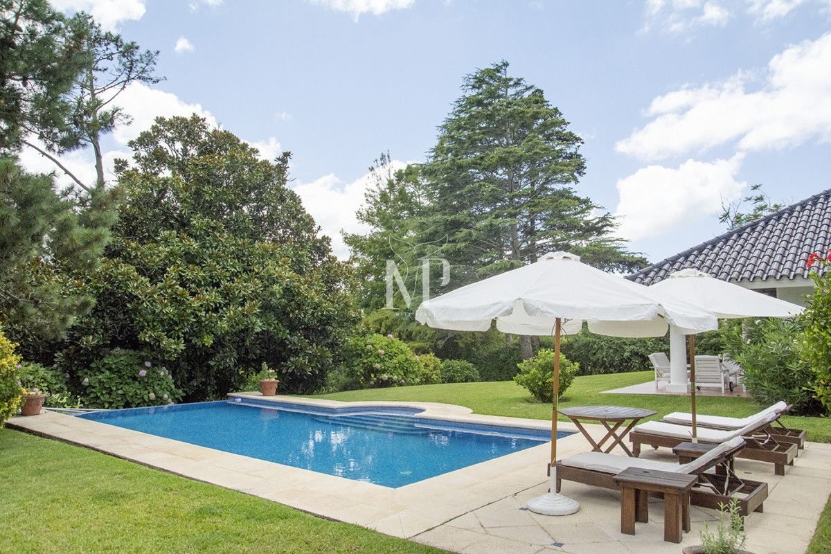 Casa ID.89 - Espectacular casa en ubicacion privilegiada al lado del Club del Golf