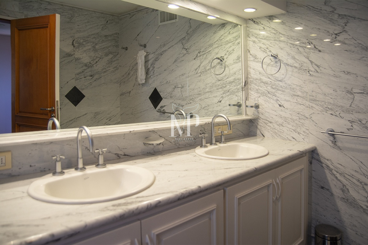 Casa ID.87 - Espectacular Mansion frente al mar, Playa Mansa.