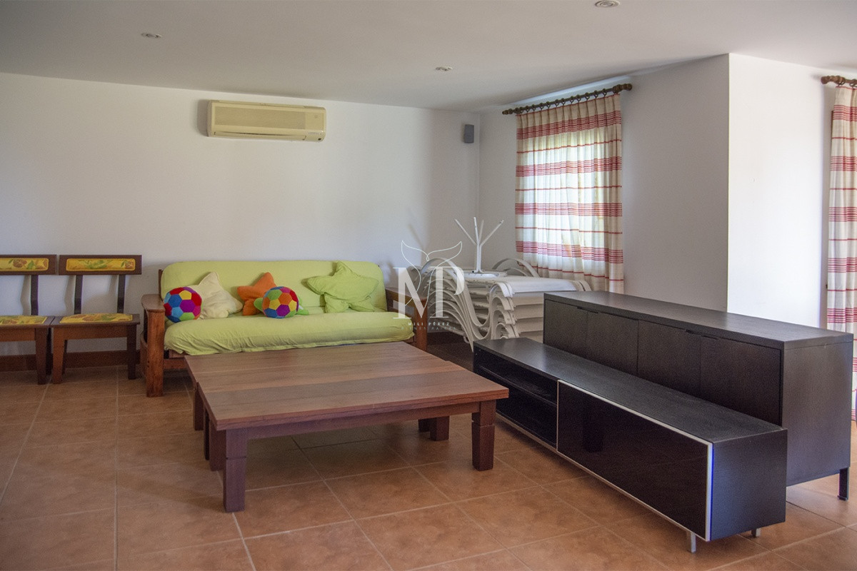 Casa ID.87 - Espectacular Mansion frente al mar, Playa Mansa.