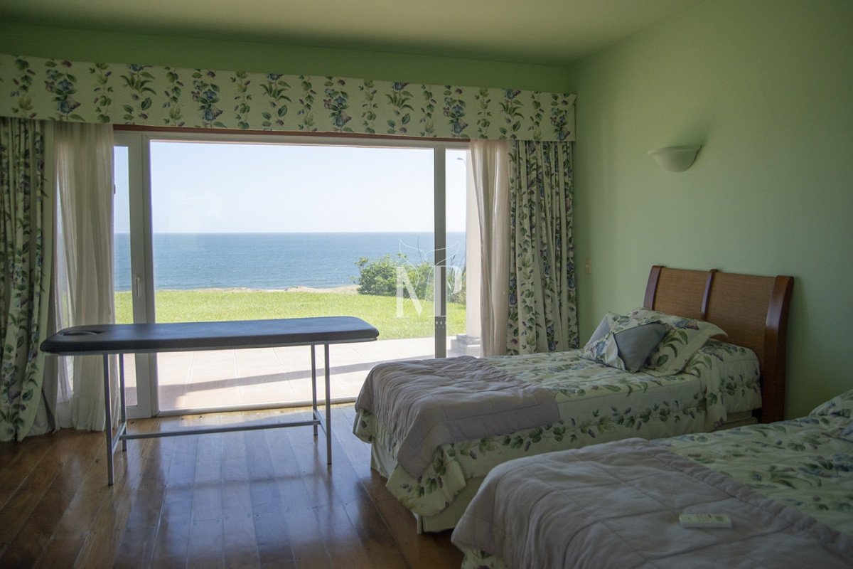 Casa ID.87 - Espectacular Mansion frente al mar, Playa Mansa.