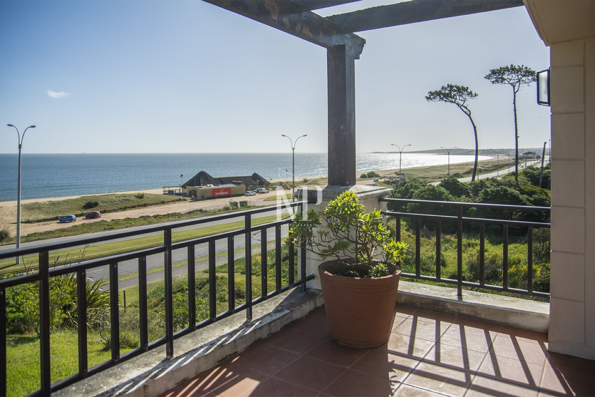 Casa ID.87 - Espectacular Mansion frente al mar, Playa Mansa.