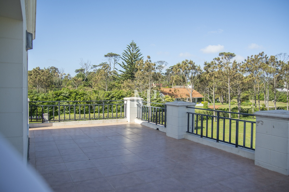 Casa ID.87 - Espectacular Mansion frente al mar, Playa Mansa.