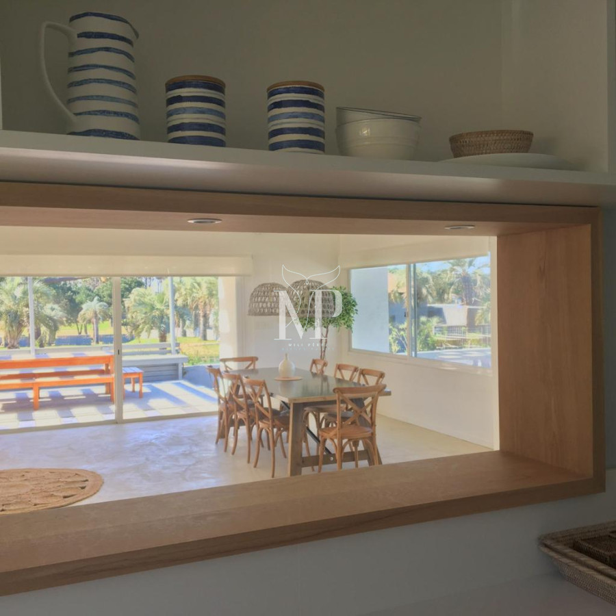 Casa ID.113 - Hermosa casa en venta en José Ignacio de 5 dormitorios 