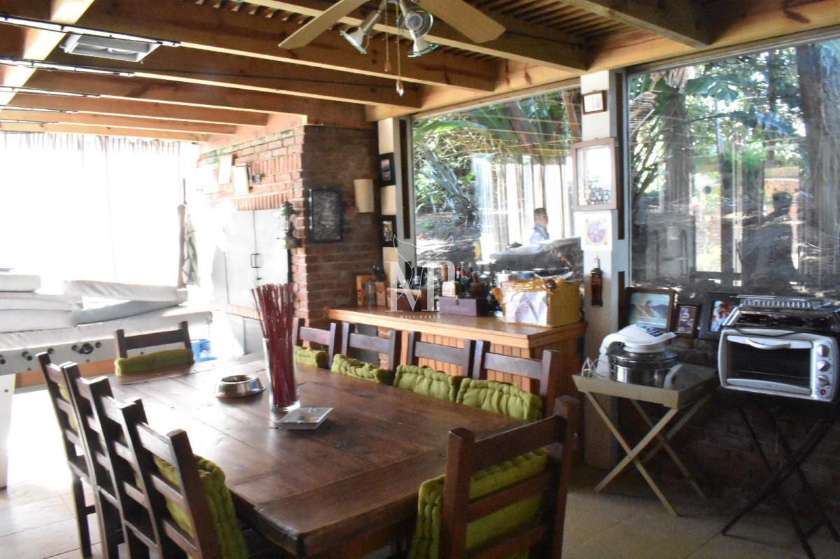 Casa ID.111 - Vende casa espectacular en playa mansa , Punta del Este 