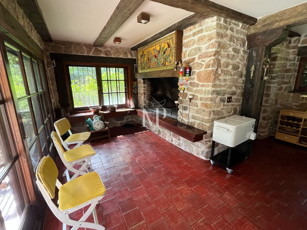 Casa ID.85 - Hermosa mansión en Golf de 6 dormitorios , Punta del Este