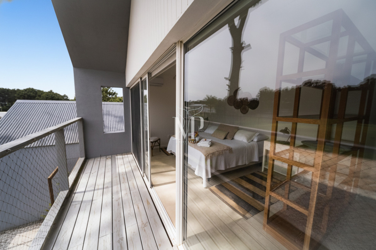 Casa ID.113 - Hermosa casa en venta en José Ignacio de 5 dormitorios 