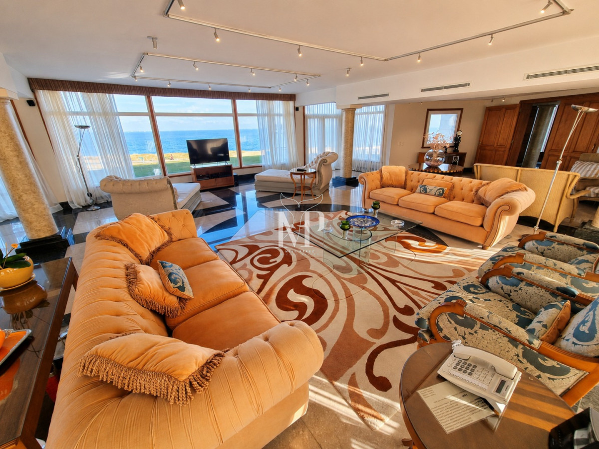 Casa ID.87 - Espectacular Mansion frente al mar, Playa Mansa.