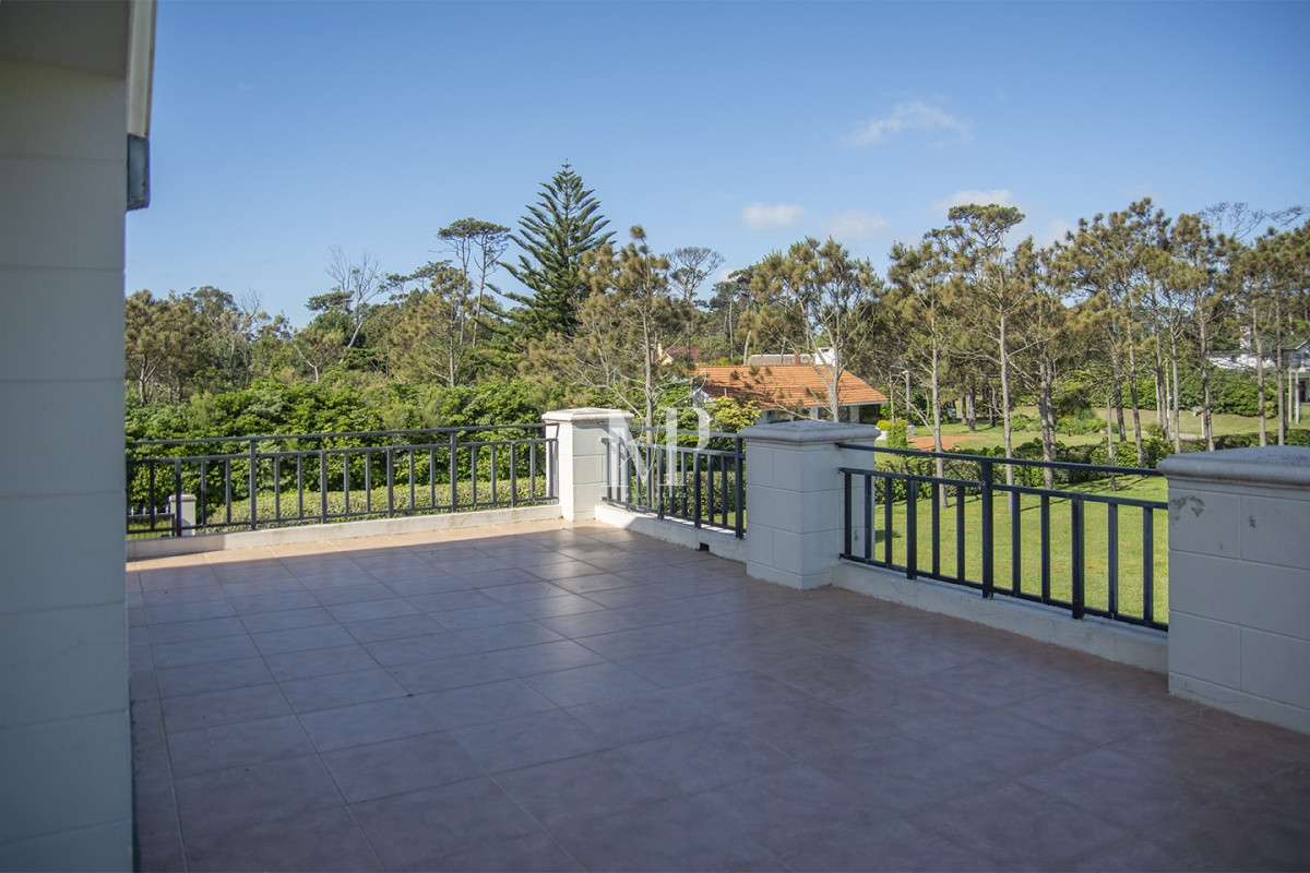 Casa ID.87 - Espectacular Mansion frente al mar, Playa Mansa.