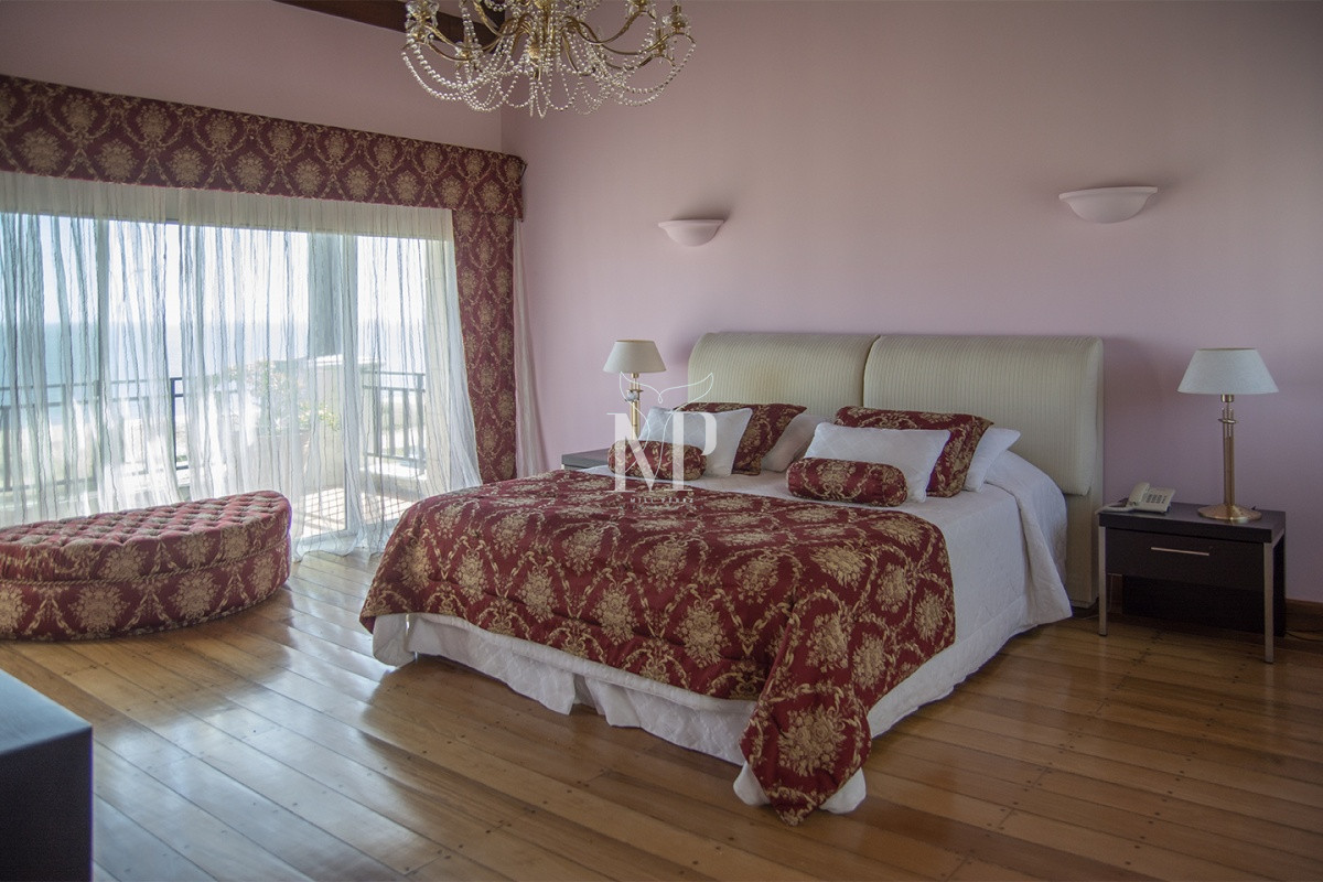 Casa ID.87 - Espectacular Mansion frente al mar, Playa Mansa.