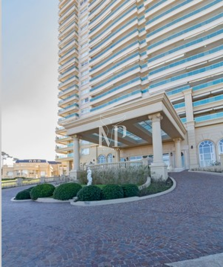 Apartamento ID.64 - Apartamento en venta en Mansa, Punta del Este de 3 dormitorios en suite.