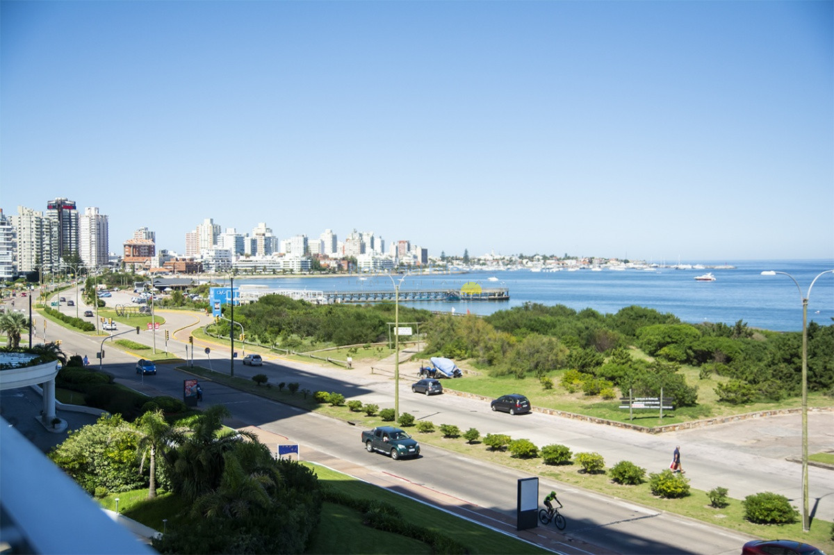 Mansa - GoPunta - Portal Inmobiliario de Punta del Este - Maldonado