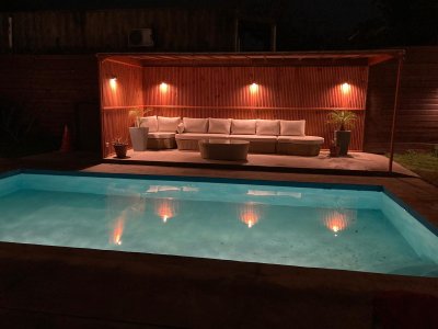Vende casa de 3 dormitorios, en excelente estado, Pinares, Punta del Este 