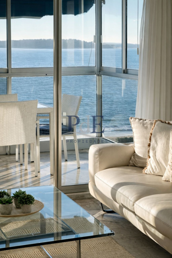 VENTA APARTAMENTO 2 DORMITORIOS 2 BAÑOS PRIMERA LÍNEA PLAYA MANSA - Imagen 8