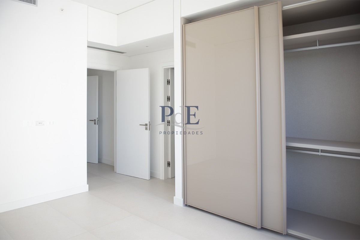Vende Le Parc IV Esquinero a estrenar ! Punta del Este  - Imagen 46
