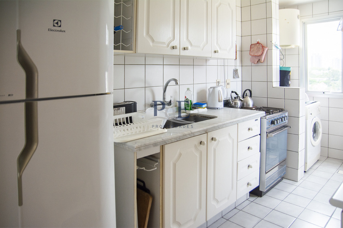 Apartamento de 3 dormitorios a la venta en playa Mansa Punta del Este - Imagen 18