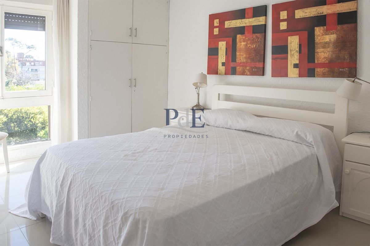 Apartamento en Venta de 2 dormitorios en Edificio Panorama , Punta del este  - Imagen 15