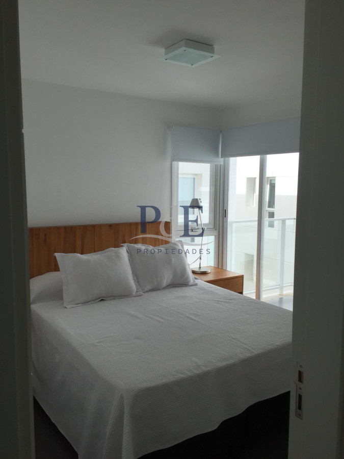 Apartamento de 2 dormitorios en venta en Península a metros del mar - Imagen 13