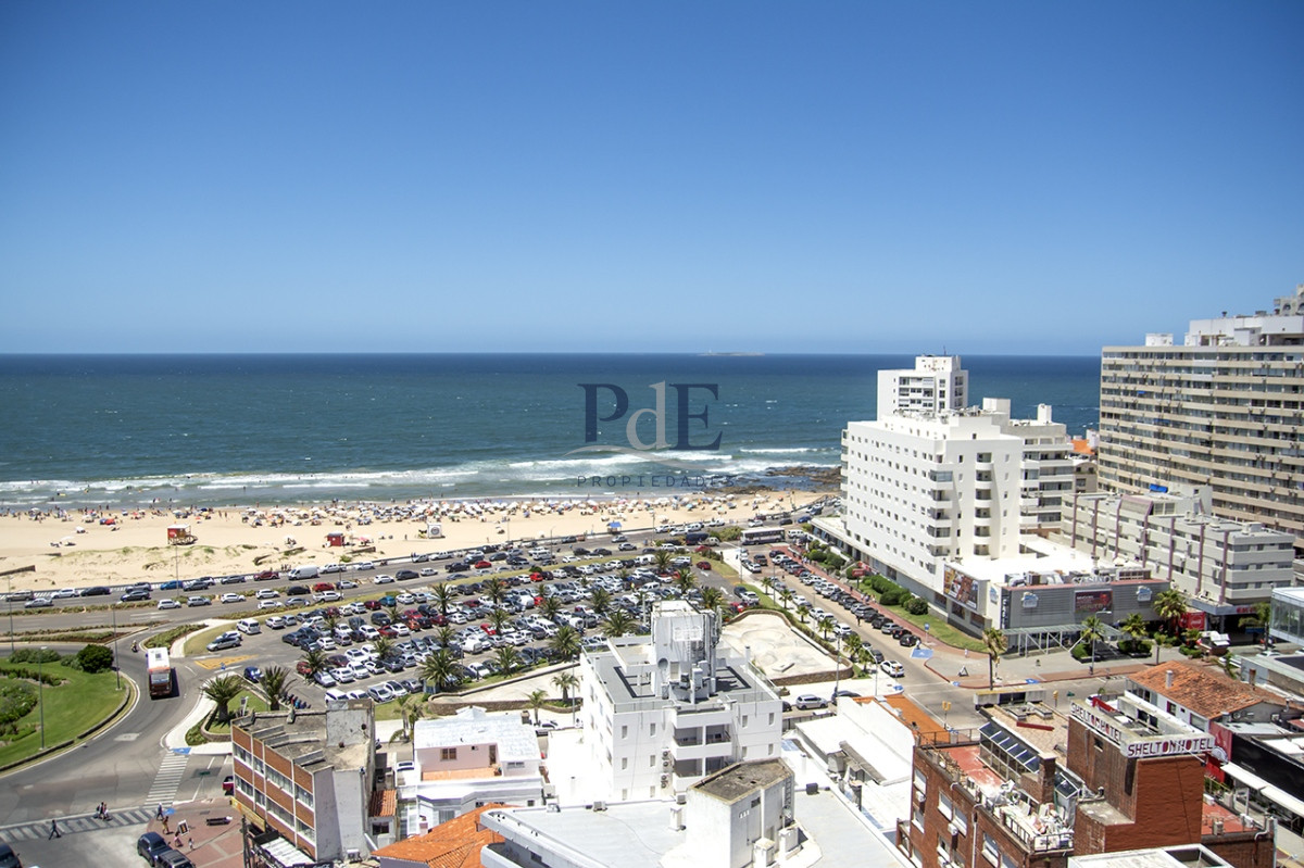 Apartamento en venta con vista a Playa Brava!! - Imagen 27