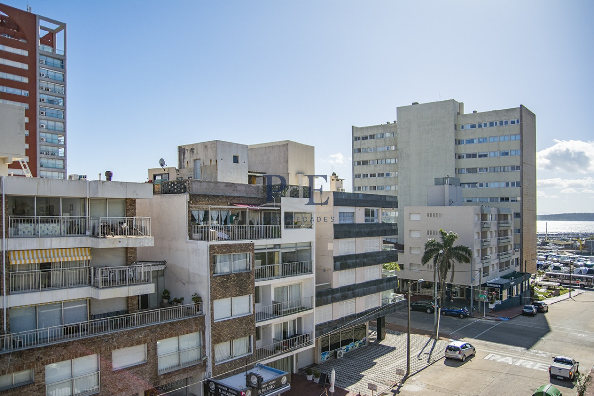 PORTO MARE , PUERTO , Penthouse duplex de 3 dormitorios en venta. Departamento con parrillero.  - Imagen 11